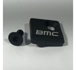 Náhradní díl BMC Krytka po demontáži přesmykače