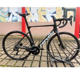 Silniční kolo Cervélo Soloist 105 Di2 Embers