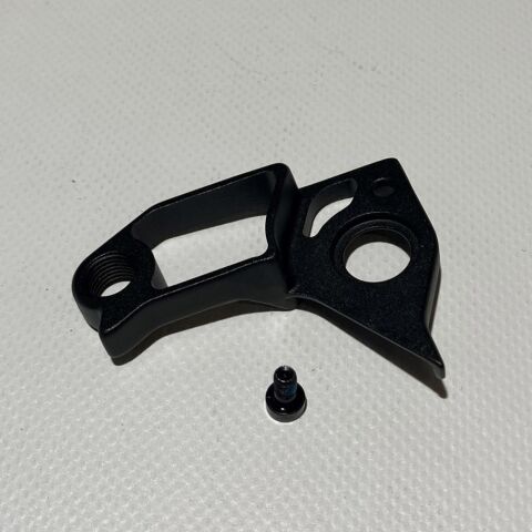 Náhradní díl BMC Patka přehazovačky #72