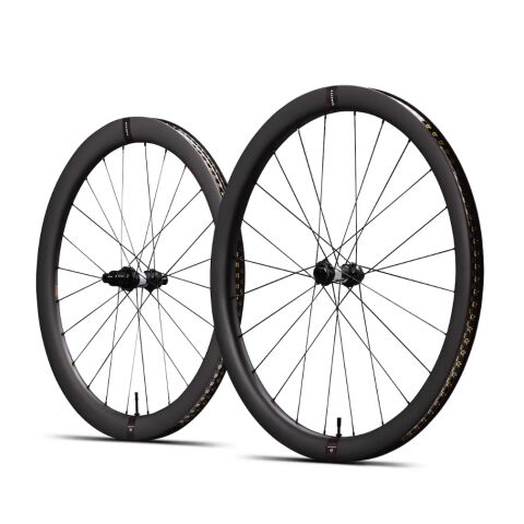 Zapletená kola Reserve RSVr 42|49 TA 700c | DT 240 SP XDr CL