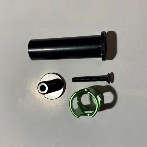 Náhradní čep Kona Warranty Bolt - Main Pivot Assembly
